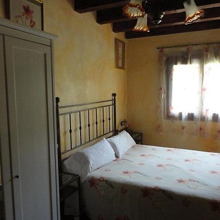 Hotel Rural Los Quinones Peralejos de las Truchas Zimmer foto